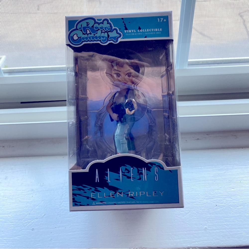 👽 ROCK CANDY Ellen Ripley Collectible